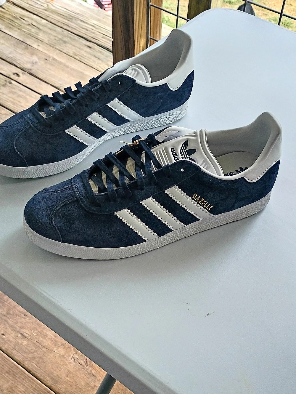 Adidas Gazelle Collegiate Navy White Gold Metallic Sneakers Blue & White US W12